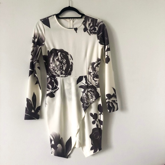 Nasty Gal Dresses & Skirts - Nasty Gal Mini Dress